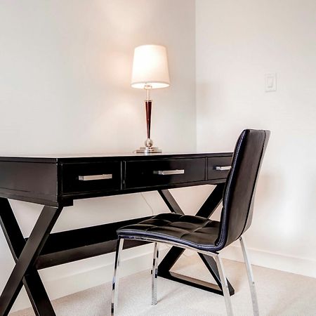 Global Luxury Suites At Chinatown Washington Esterno foto