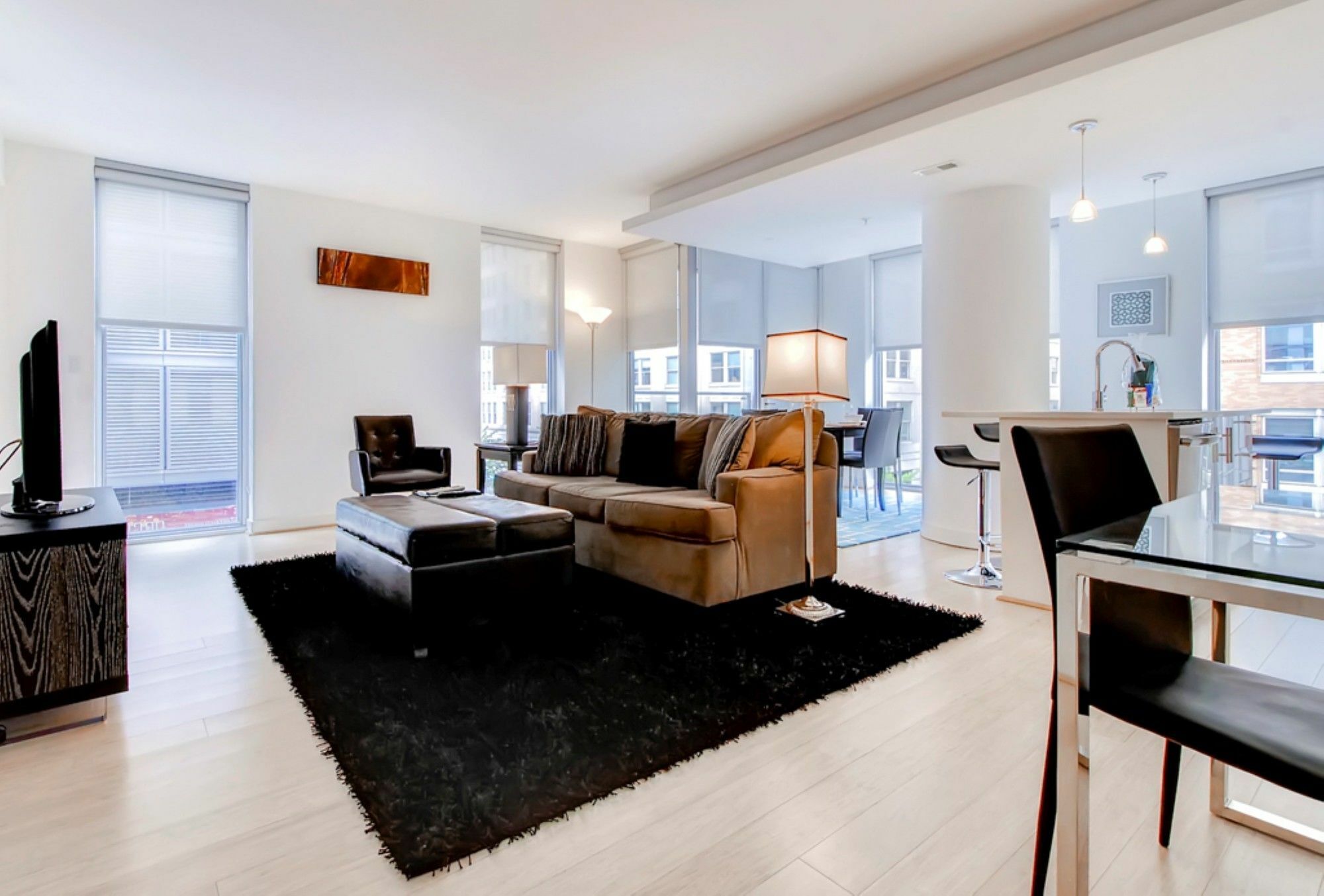 Global Luxury Suites At Chinatown Washington Esterno foto